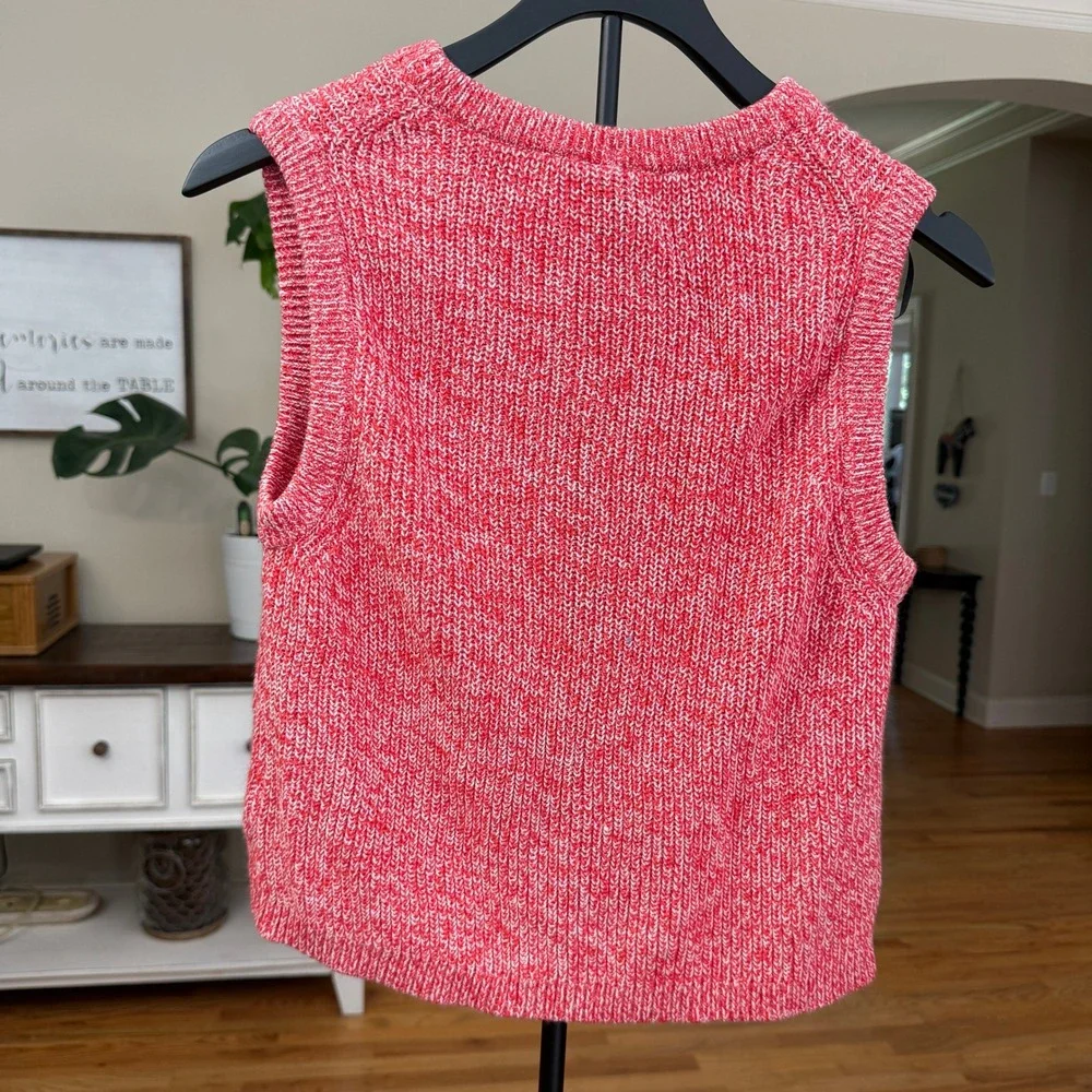 H&M Divided Red White Marled Knit Sweater Vest Sleeveless Crew Neck Medium